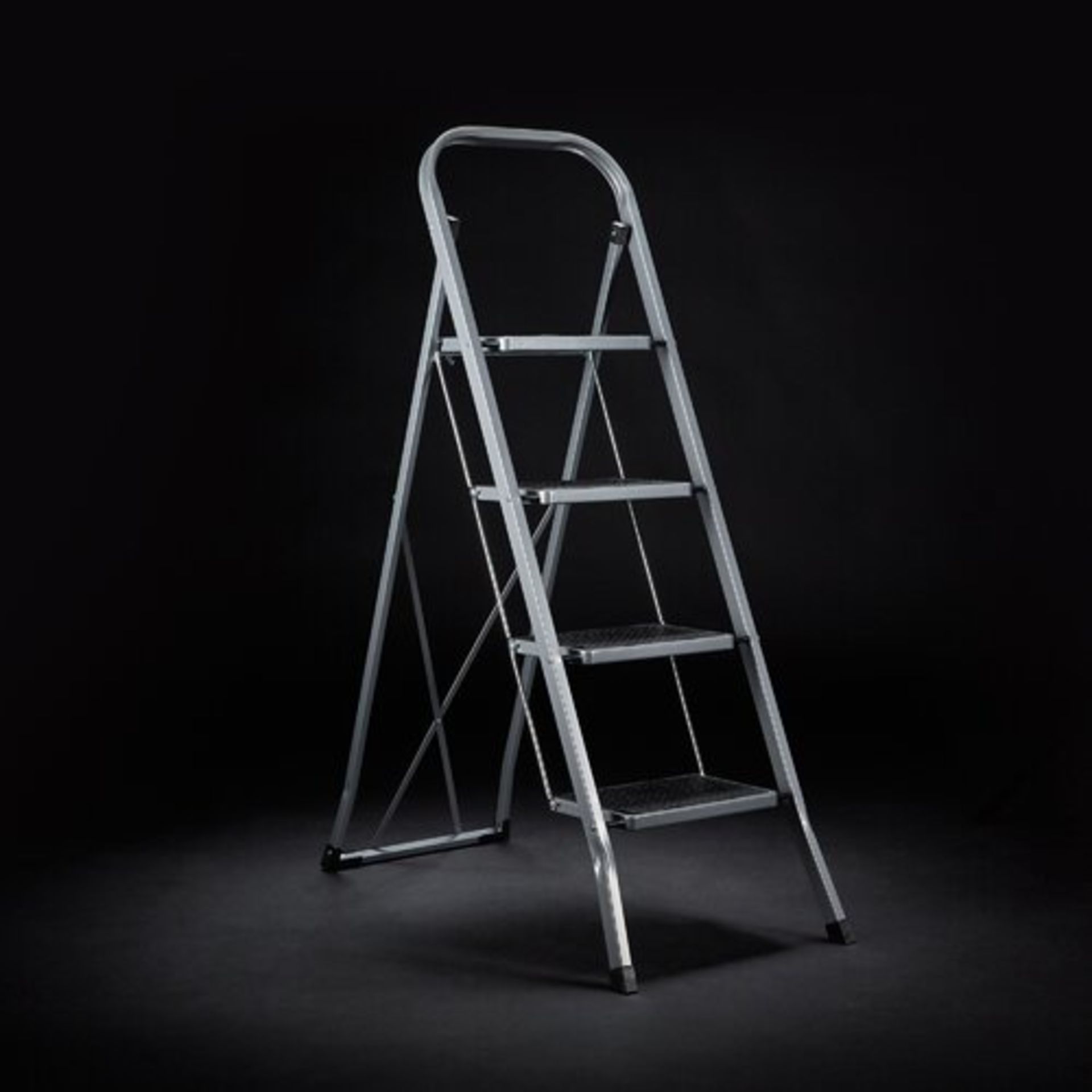 Boxed bundle of x5 4 Step Steel Ladder-SR5(4.7)