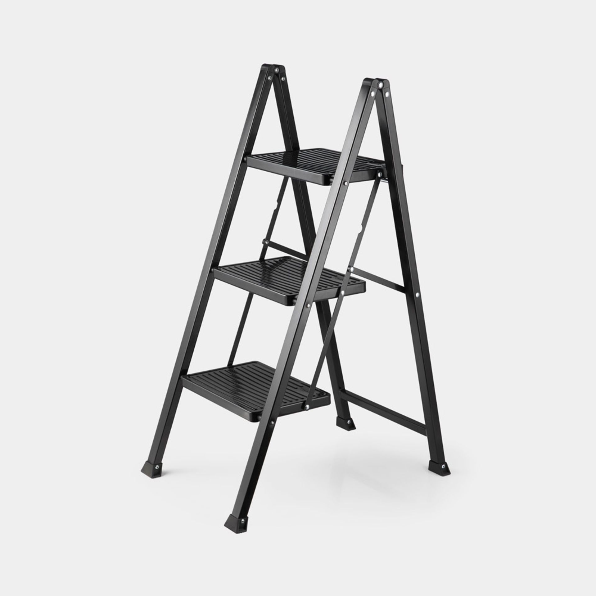Boxed bundle of x3 Slimline Steel 3 Step Ladder-SR5(4.6)