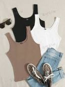 50 PIECE MIXED LOT FROM A POPULAR ONLINE RETAILER, MAJORITY OF PIECES WILL CONSIST OF CLOTHING/