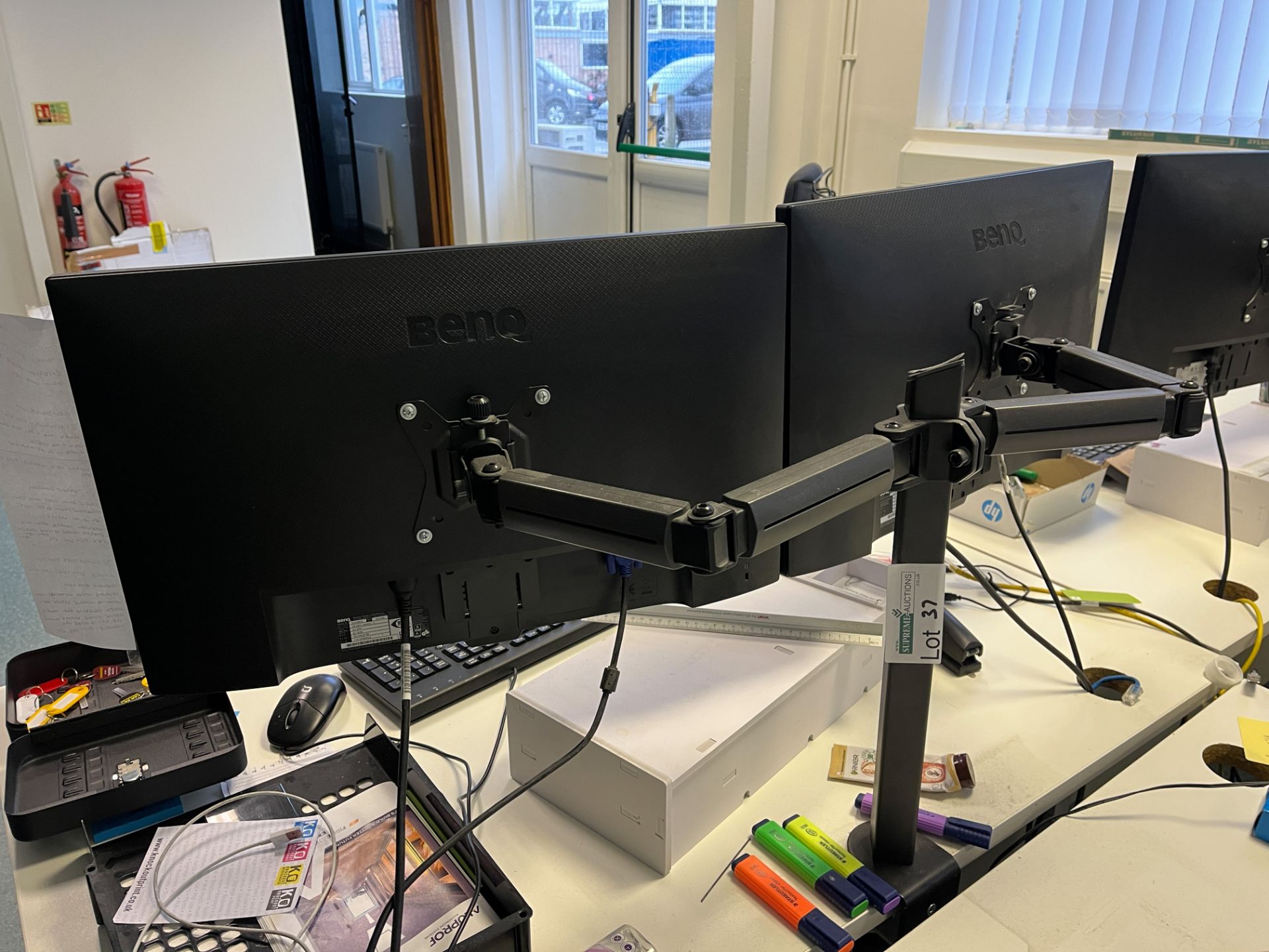 2x BENQ MONITORS WITH TWIN ARM MOUNT