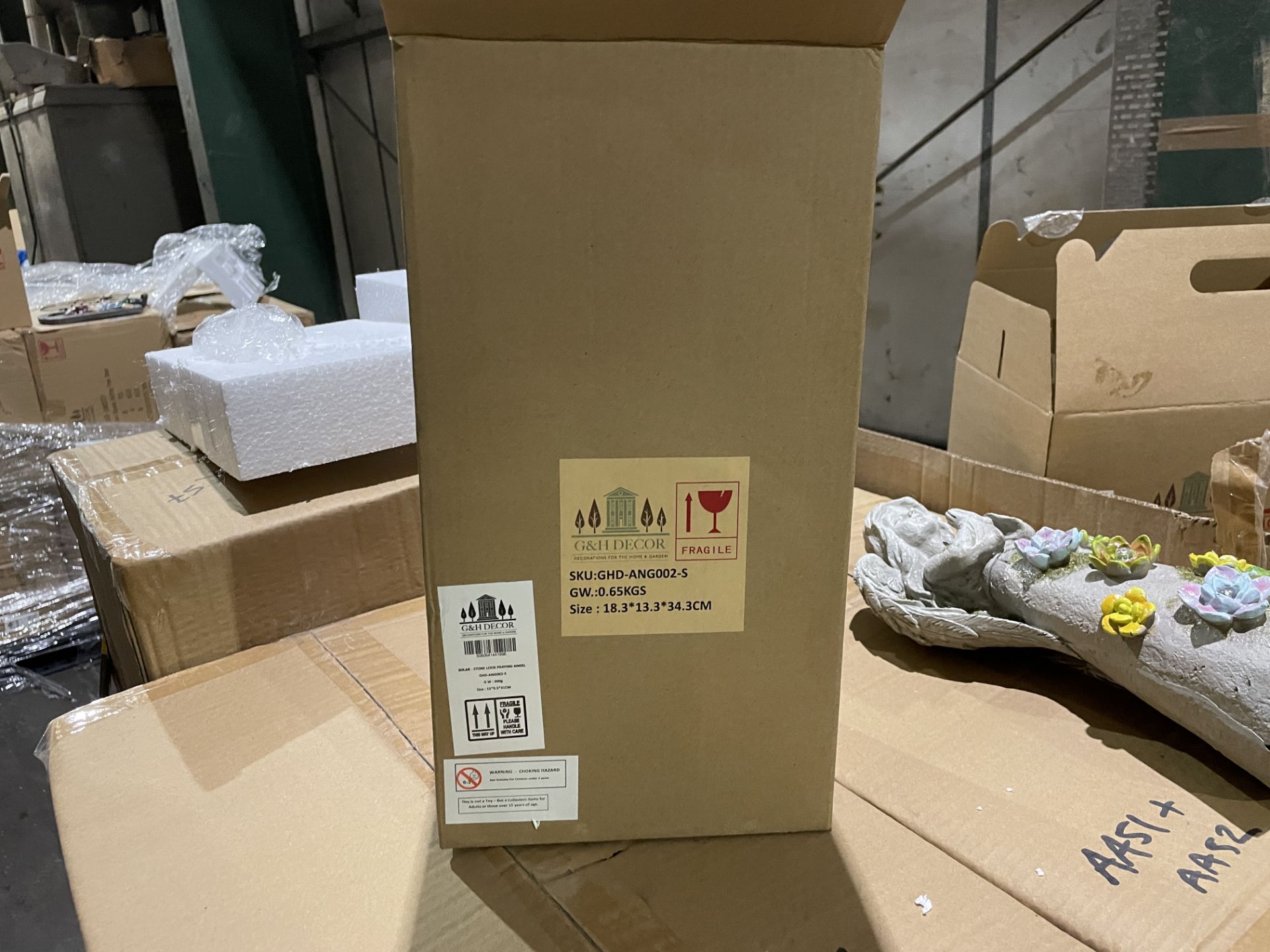 16 X BRAND NEW G&H DÉCOR STONE AND FLORAL DESIGN SOLAR PRAYING ANGEL GARDEN ORNAMENTS RRP £28 - Image 2 of 2