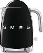 Smeg KLF03BLUK Retro Style Kettle. - SR2.4.3. RRP £199.00.