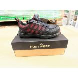6x BRAND NEW & PACKAGED PORTWEST FT35 Compositelite Ogwen Trainers - BLACK/RED - SIZE 3. (LOC: R49-