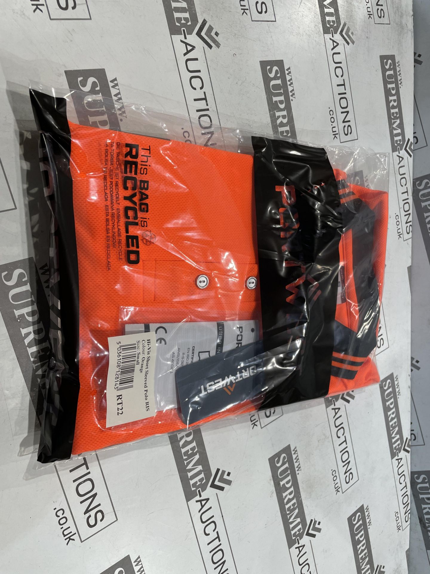 24 X BRAND NEW PORTWEST ORANGE HI VIS SHORT SLEEVED POLO TOPS SIZE SMALL (LOC: 24.11-AA1250)