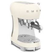 Smeg ECF02CRUK Espresso Coffee Machine with 15 Bar Pump, 1350W. - SR2.3.4. RRP £459.00.
