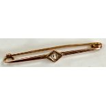 9ct gold and diamond tie pin, overall weight 1.5g