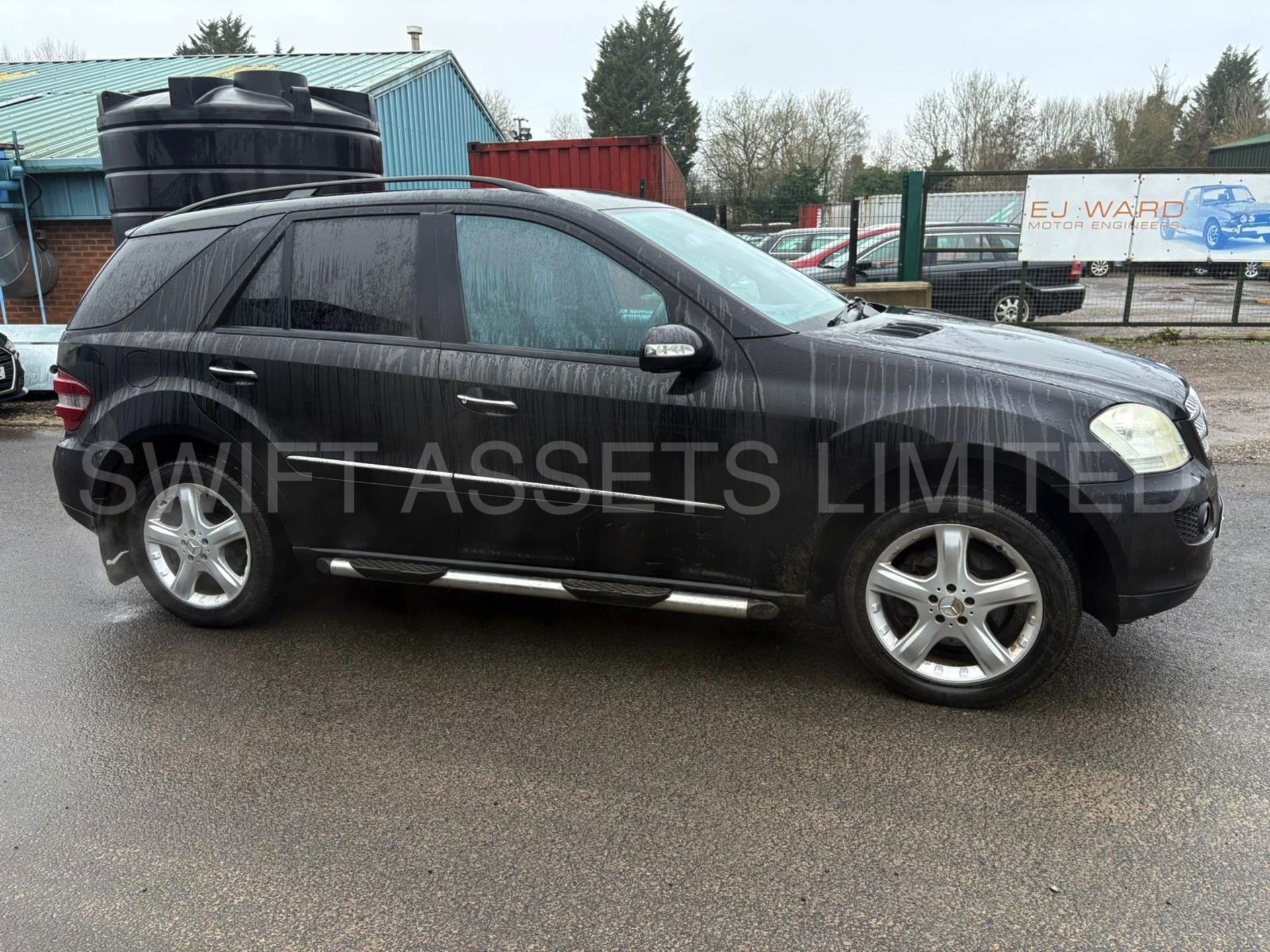 MERCEDES-BENZ ML280 3.0CDI *SE EDITION* AUTOMATIC - 2006 MODEL - AIR CON - SAT NAV - HALF LEATHER - Image 4 of 18