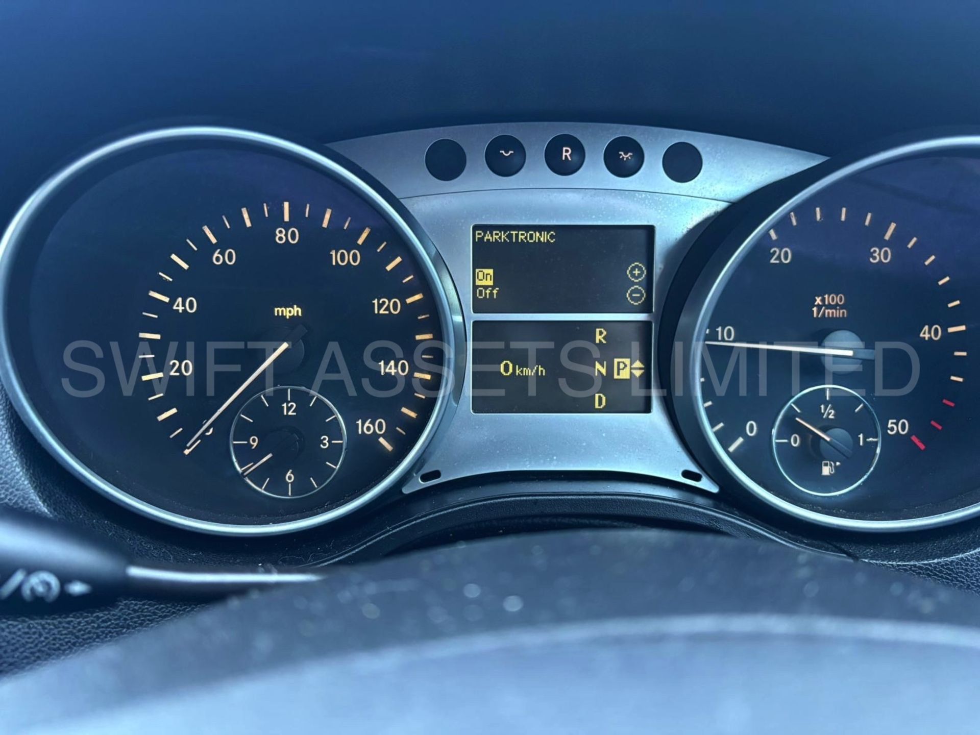 MERCEDES-BENZ ML280 3.0CDI *SE EDITION* AUTOMATIC - 2006 MODEL - AIR CON - SAT NAV - HALF LEATHER - Image 12 of 18