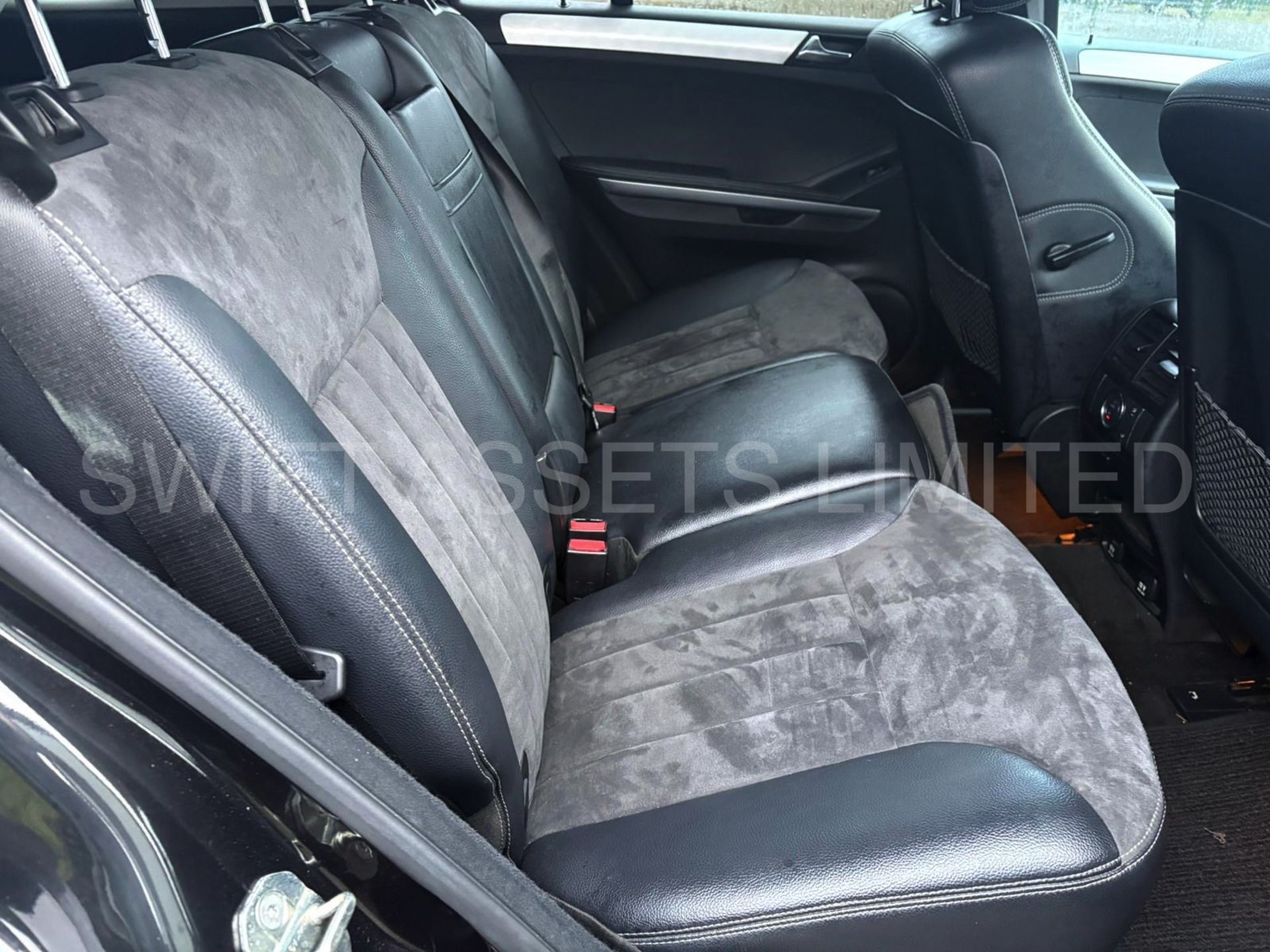 MERCEDES-BENZ ML280 3.0CDI *SE EDITION* AUTOMATIC - 2006 MODEL - AIR CON - SAT NAV - HALF LEATHER - Image 13 of 18