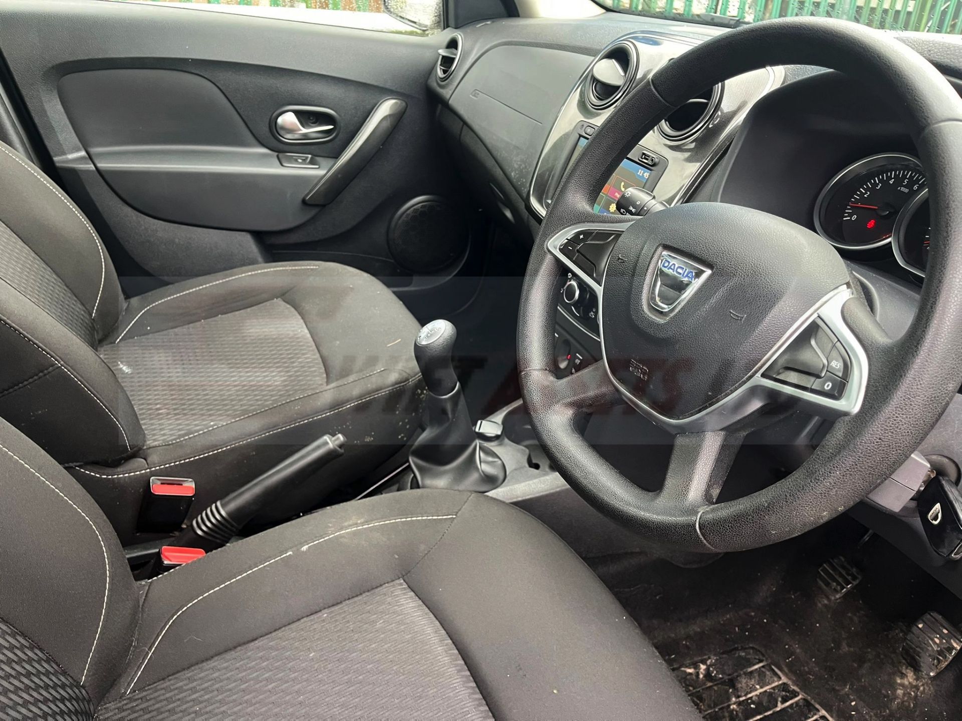 !!! ON SALE !!!DACIA SANDERO 90 *COMFORT TCE EDITION* - 2020 MODEL - ONLY 82K MILES - AIR CON - - Image 15 of 16