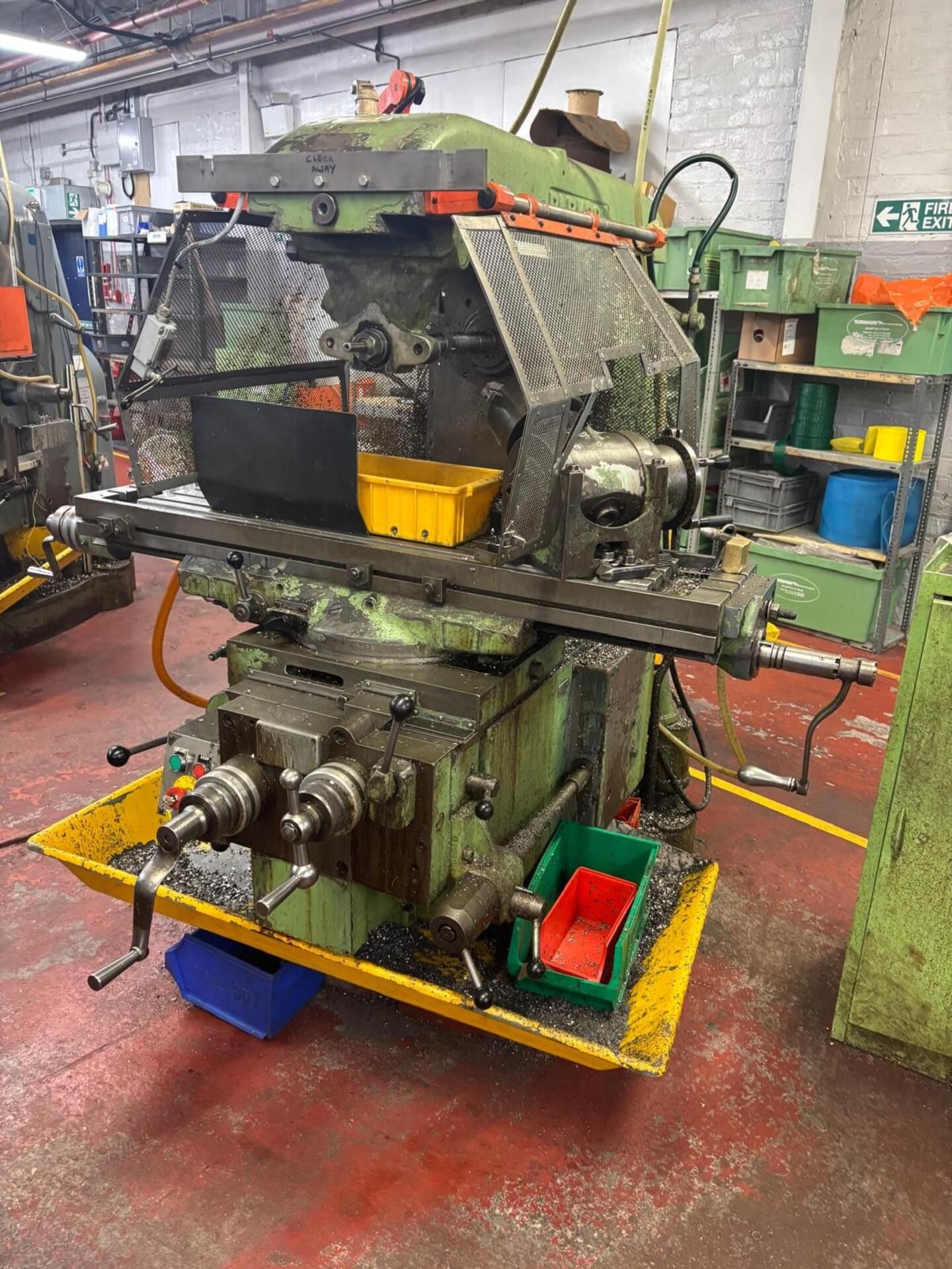 Parkson 2N Horizontal Milling Machine