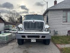 2014 International Work Star Dump/Crane truck, mod. 7500 SBA 6X, VIN 1HTJTSKP7DH482879, 134,021 KM