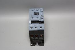 SIEMENS POWER CONTACTOR