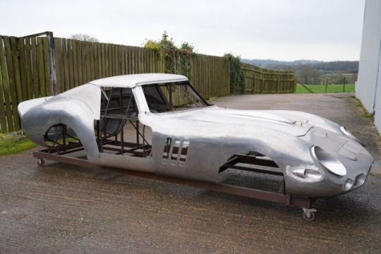 Ferrari 330 GTO Recreation Pr...