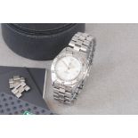 TAG HEUER AUTOMATIC DATE W/ BOX & GUARANTEE CARD REF. WK2116 CIRCA 2002
