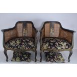 Zwart houten Chinese theetafel met 2 stoeltjes