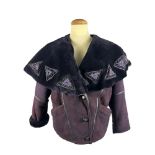 ELEGANTE GIACCA CORTA IN SHEARLING ORIGINALE, TAGLIA IT 44
