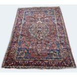 Persian carpet/rug, 220 x 139 cm.