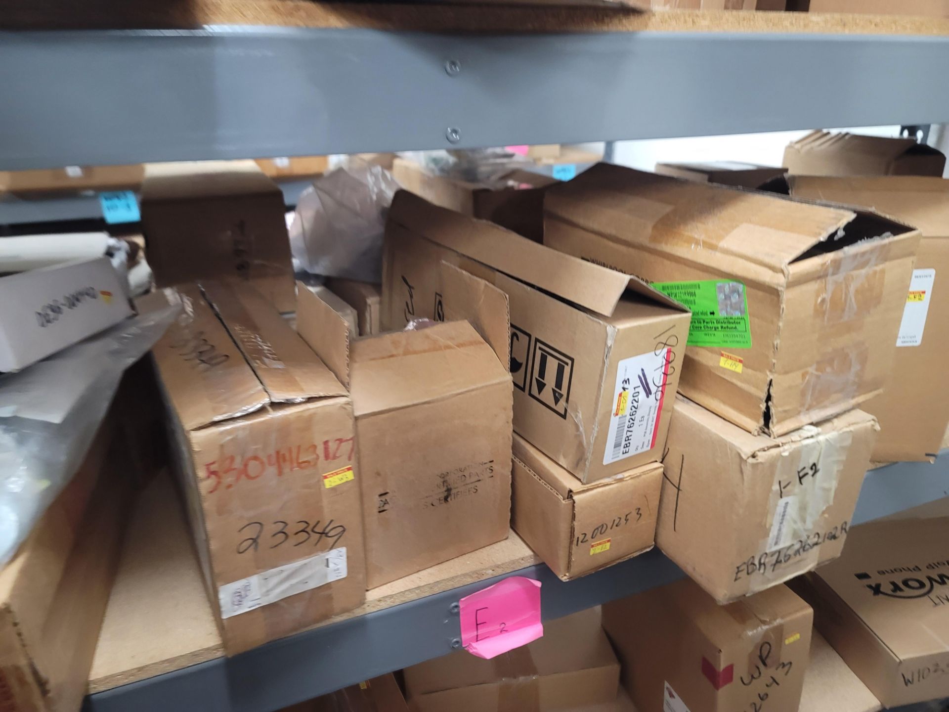 LOT - 8' SHELF UNIT W/ CONTENTS OF APPLIANCE REPLACEMENT PARTS - Image 29 of 33