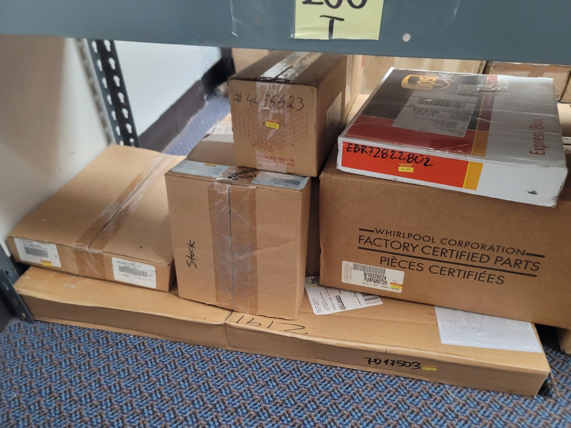 LOT - 8' SHELF UNIT W/ CONTENTS OF APPLIANCE REPLACEMENT PARTS - Image 16 of 18