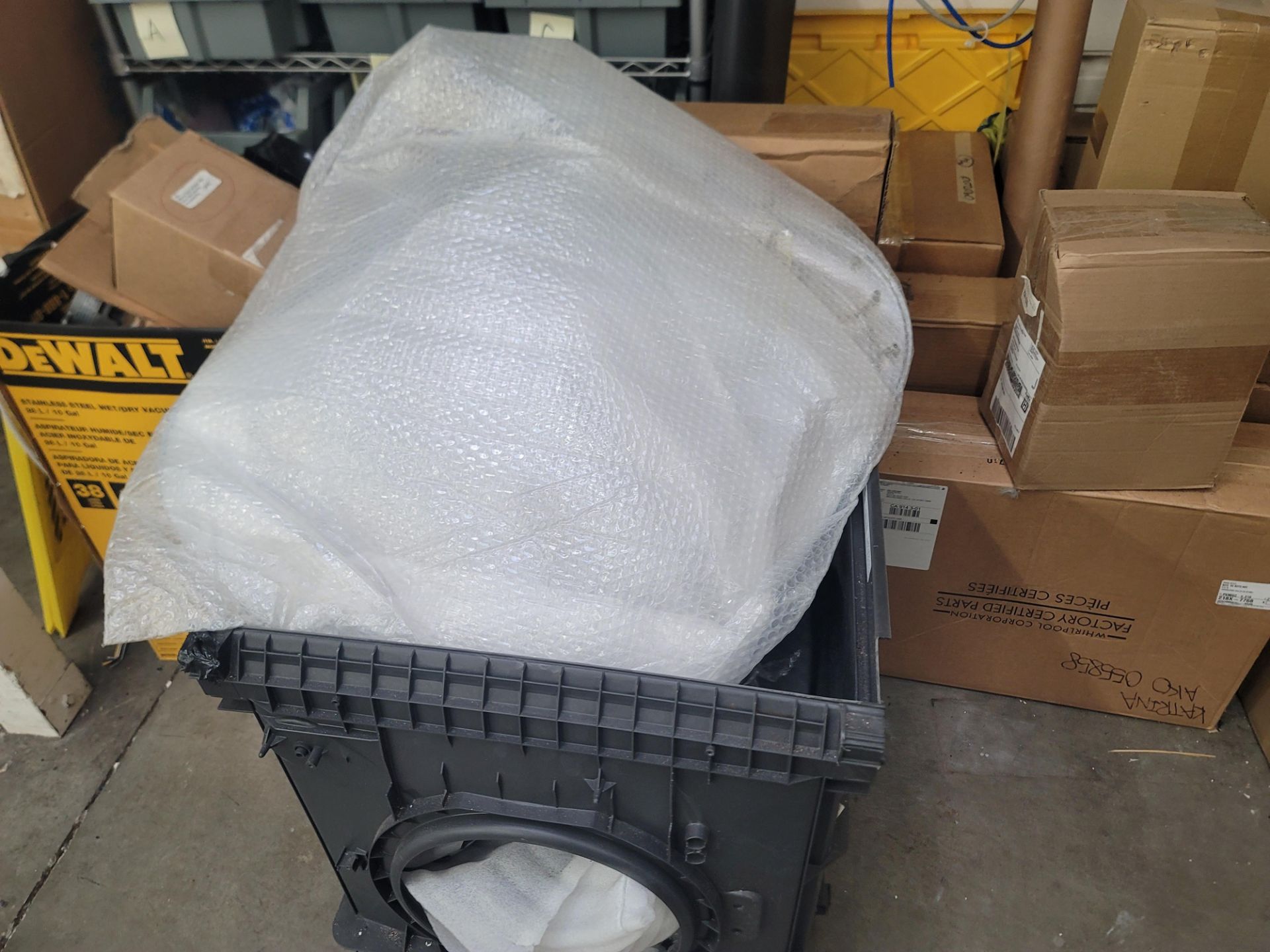 LOT - CONTENTS OF CORNER UNDER STAIRS, TO INCLUDE SHELF UNIT AND ALL APPLIANCE REPLACEMENT PARTS - Image 12 of 12