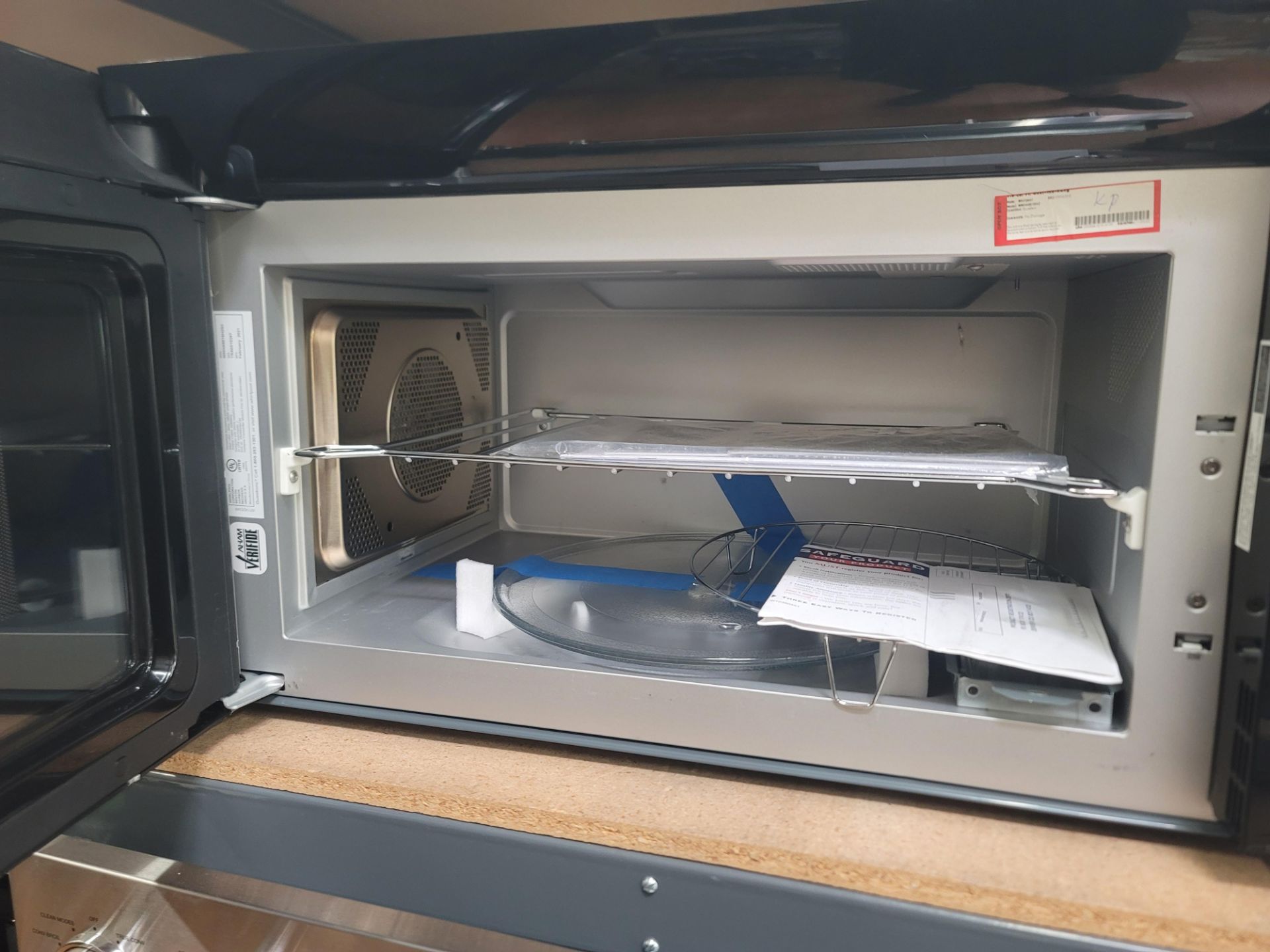 WHIRLPOOL SMART OVER-THE-RANGE 30" MICROWAVE OVEN IN STAINLESS STEEL, 1,600 COOKING WATTS, 1.9 CU. - Image 2 of 3