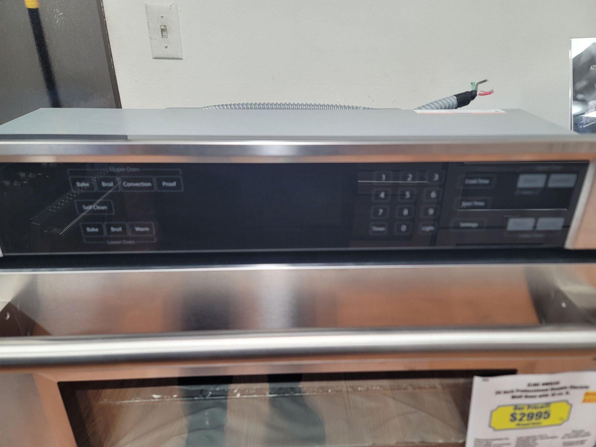 ZLINE 30" PROFESSIONAL DOUBLE ELECTRIC WALL OVEN W/ 10 CU. FT. CAPACITY IN STAINLESS STEEL, MODEL - Image 3 of 7