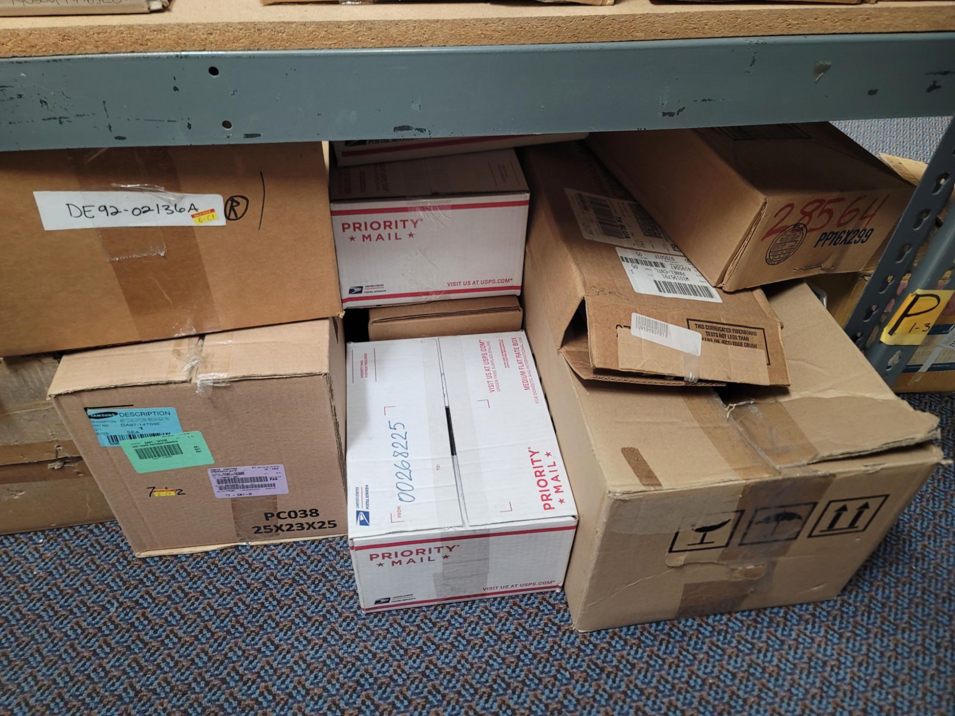 LOT - 8' SHELF UNIT W/ CONTENTS OF APPLIANCE REPLACEMENT PARTS - Image 16 of 21