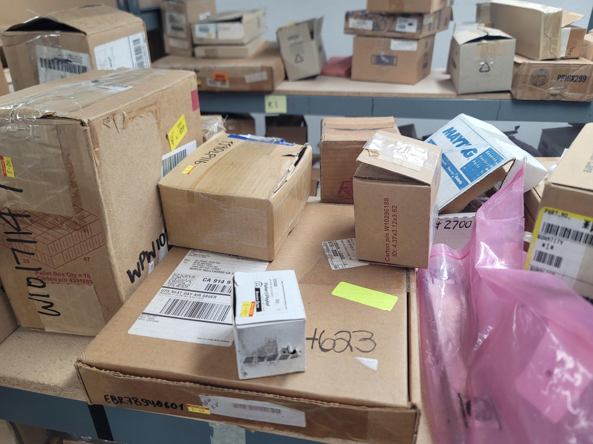 LOT - 8' SHELF UNIT W/ CONTENTS OF APPLIANCE REPLACEMENT PARTS - Image 5 of 19