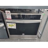 WHIRLPOOL 30" SINGLE ELECTRIC WALL OVEN W/ 5.0 CU. FT. CAPACITY IN STAINLESS STEEL, MODEL