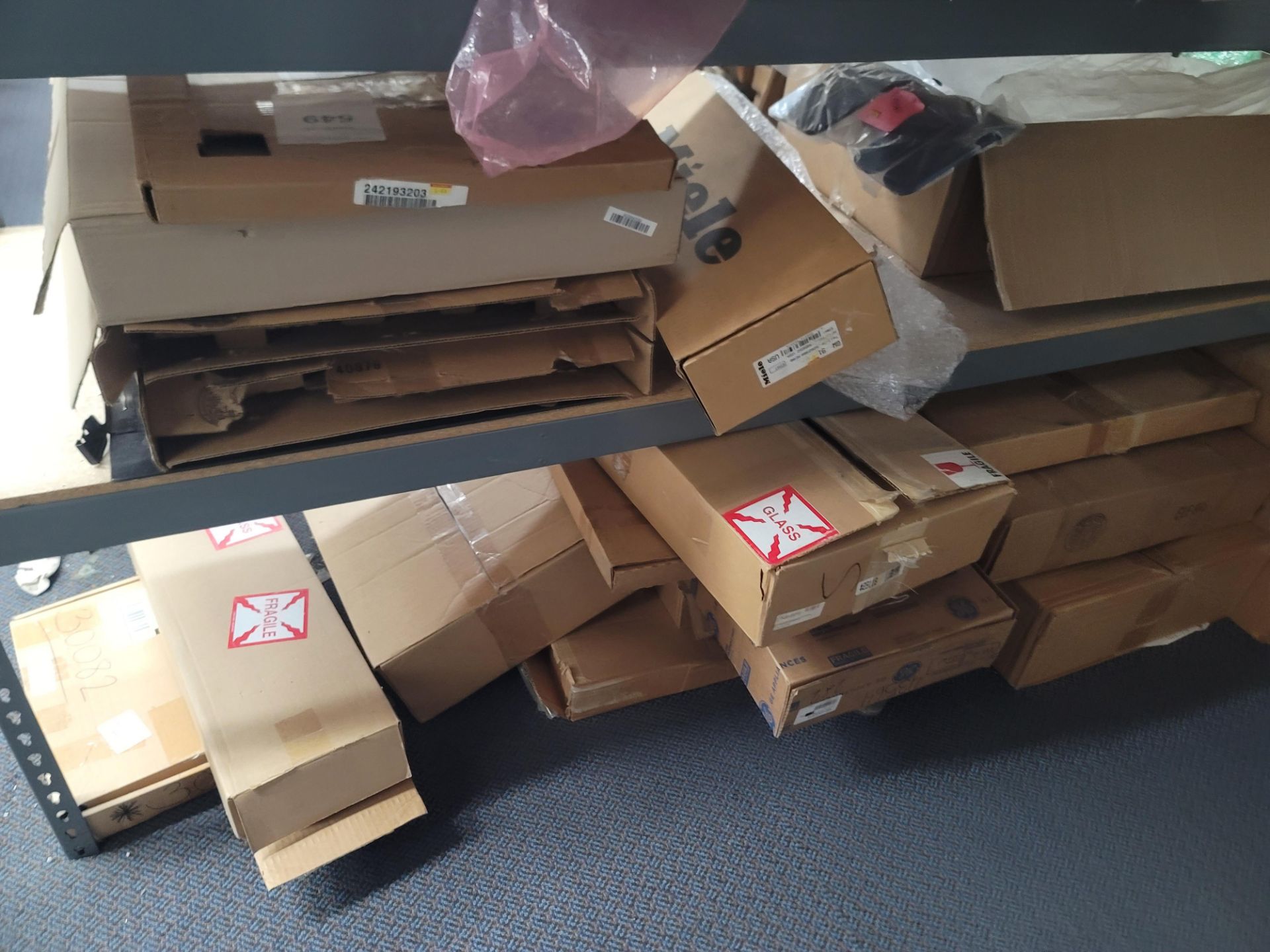 LOT - 8' SHELF UNIT W/ CONTENTS OF APPLIANCE REPLACEMENT PARTS - Image 20 of 20