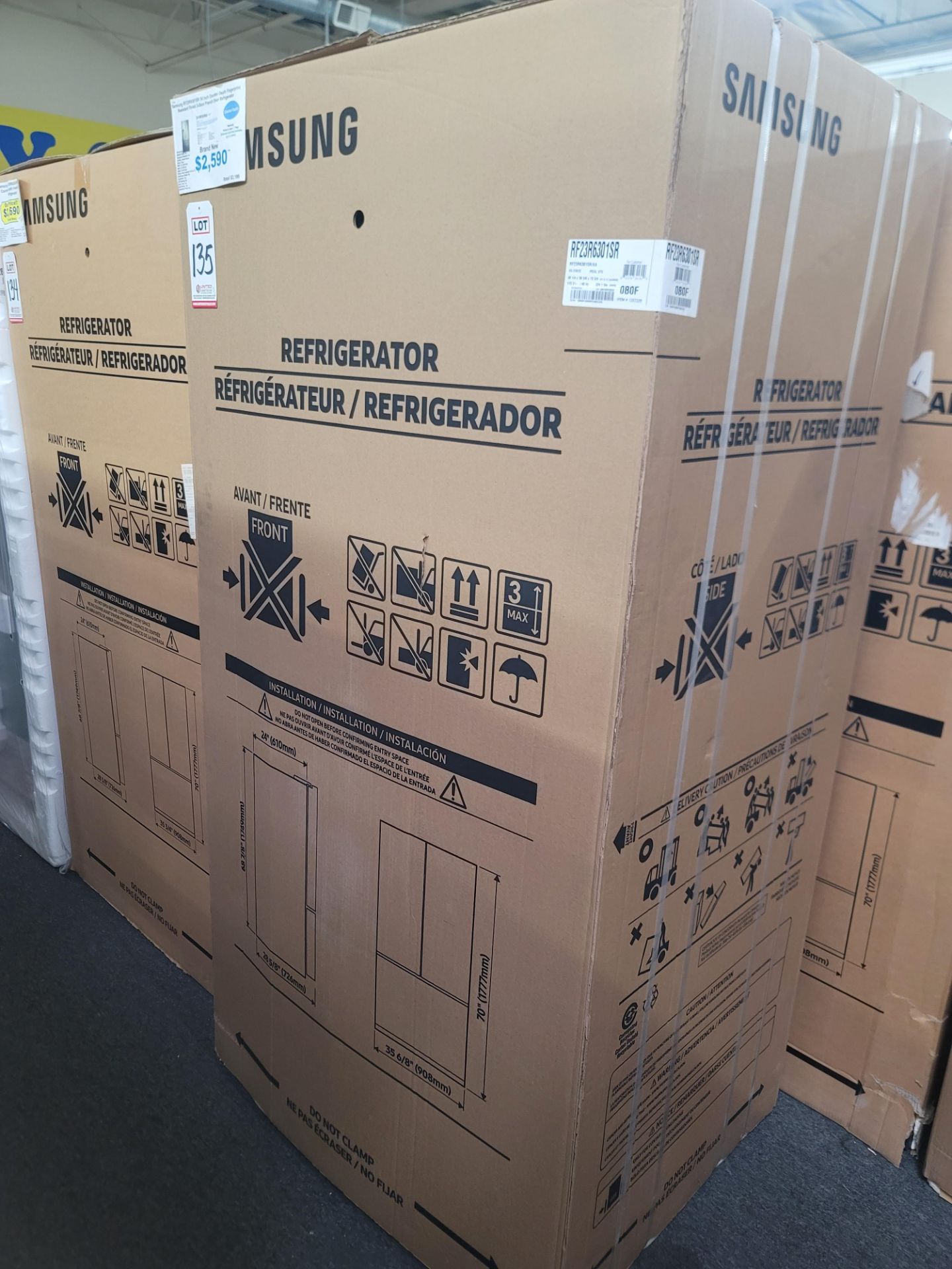 SAMSUNG 36" COUNTER DEPTH 3-DOOR FRENCH DOOR 15.6 CU. FT. REFRIGERATOR / 6.9 CU. FT. FREEZER / 22.