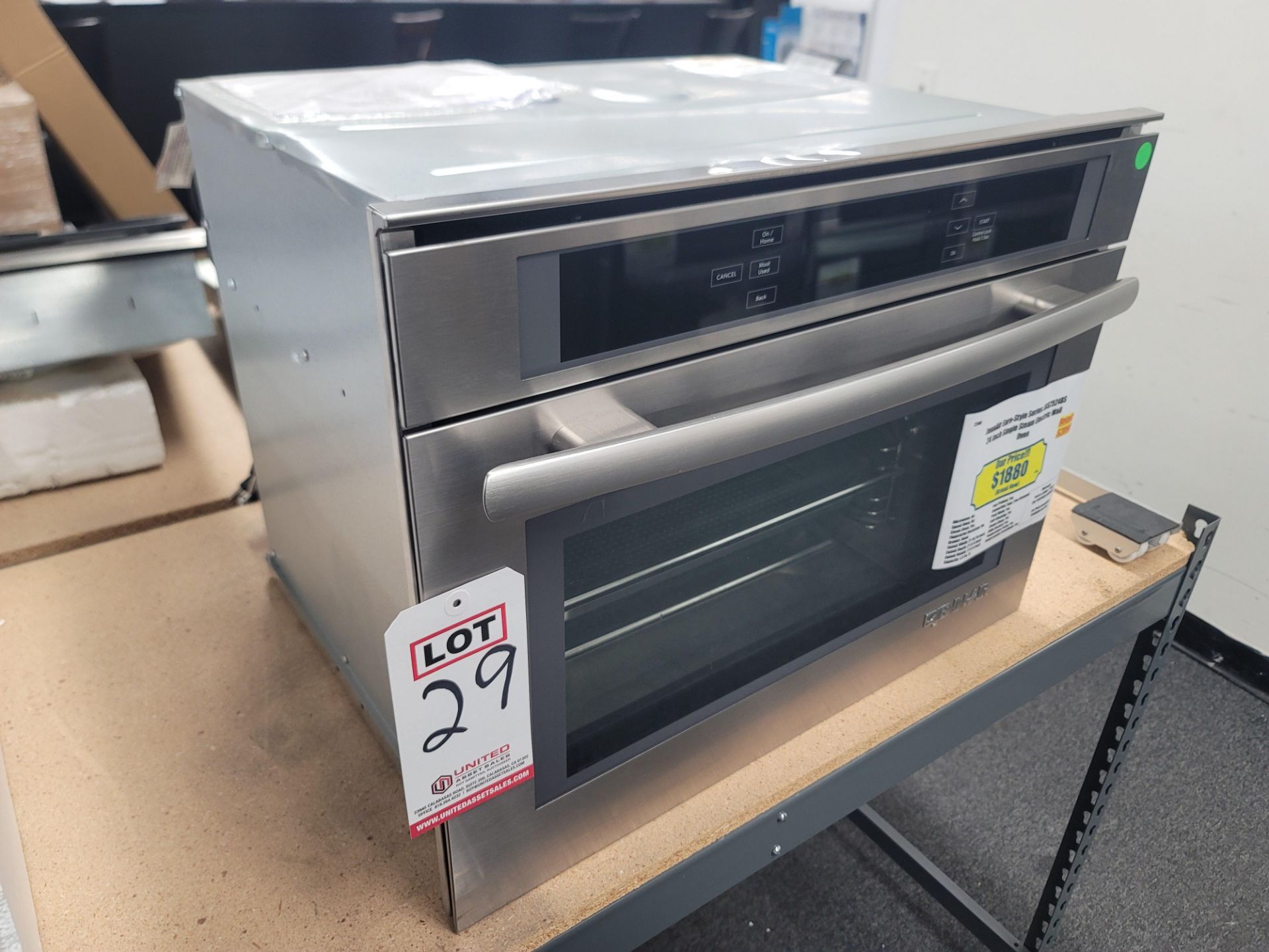 JENNAIR EURO-STYLE SERIES 24" SINGLE STEAM ELECTRIC WALL OVEN W/ 1.3 CU. FT. CAPACITY IN STAINLESS