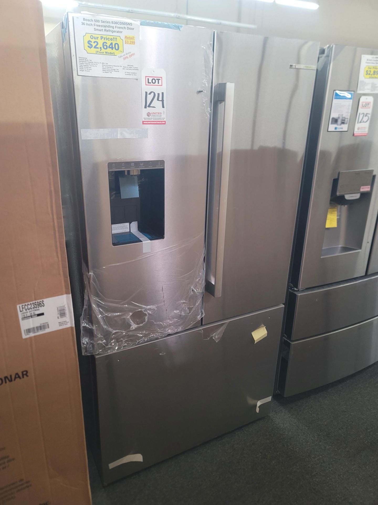 BOSCH 500 SERIES 36" SMART FREESTANDING FRENCH DOOR 15.2 CU. FT. REFRIGERATOR / 6.4 CU. FT.