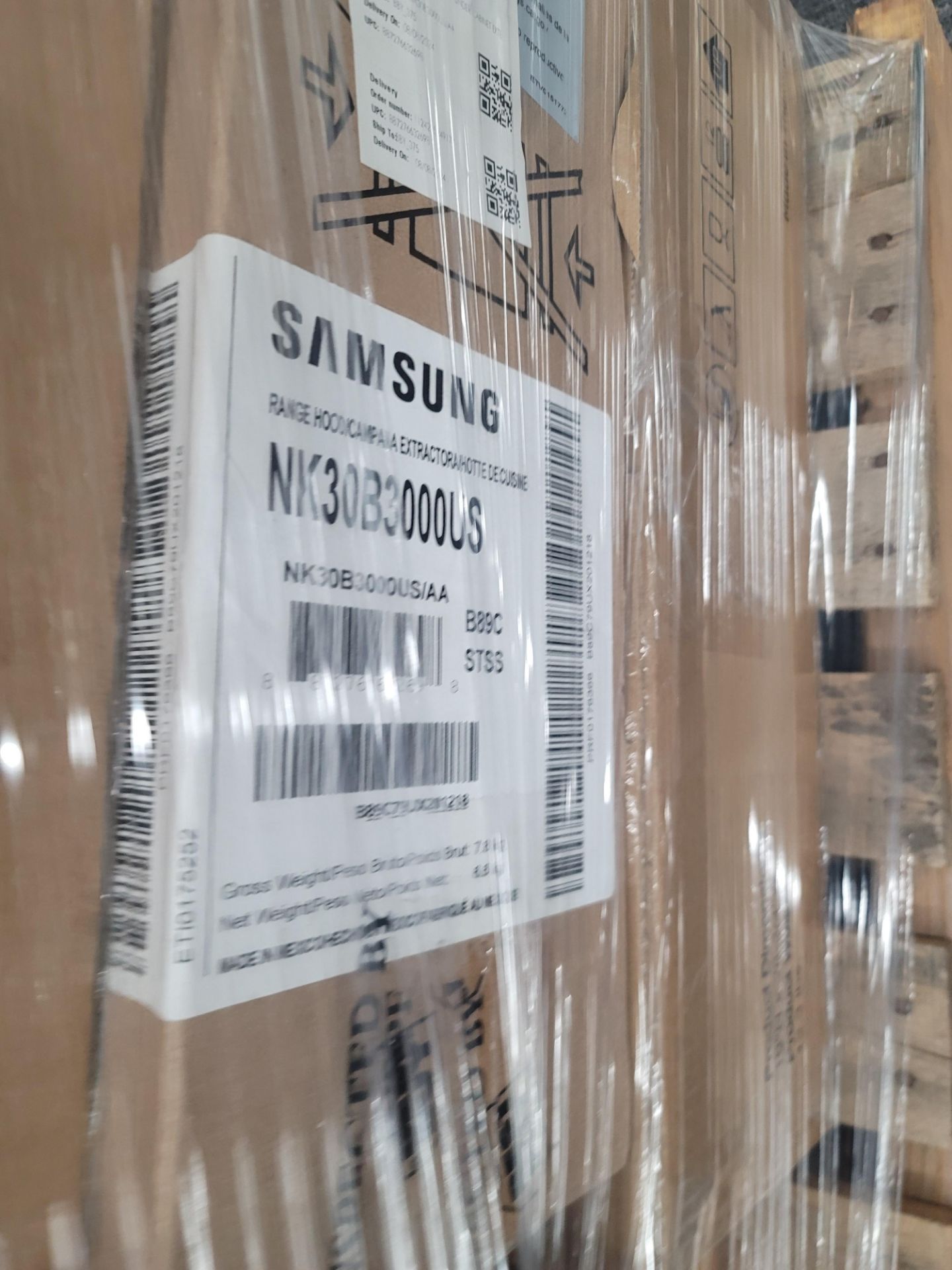 LOT - PALLET OF APPLIANCE TRIM KITS, APPROX. (18) PIECES - Image 14 of 17