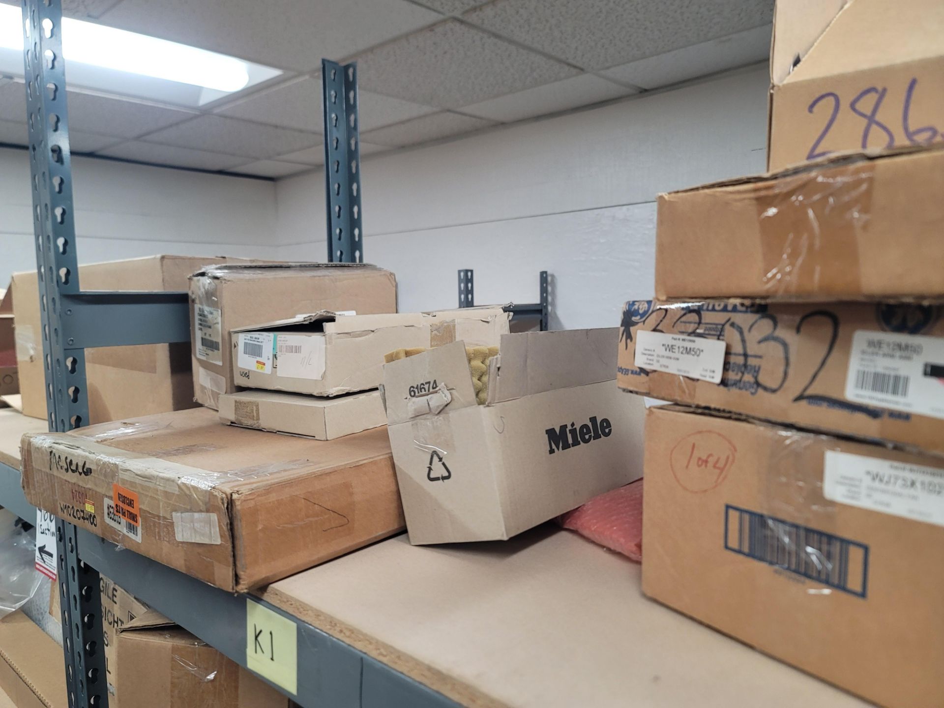 LOT - 8' SHELF UNIT W/ CONTENTS OF APPLIANCE REPLACEMENT PARTS - Image 4 of 26