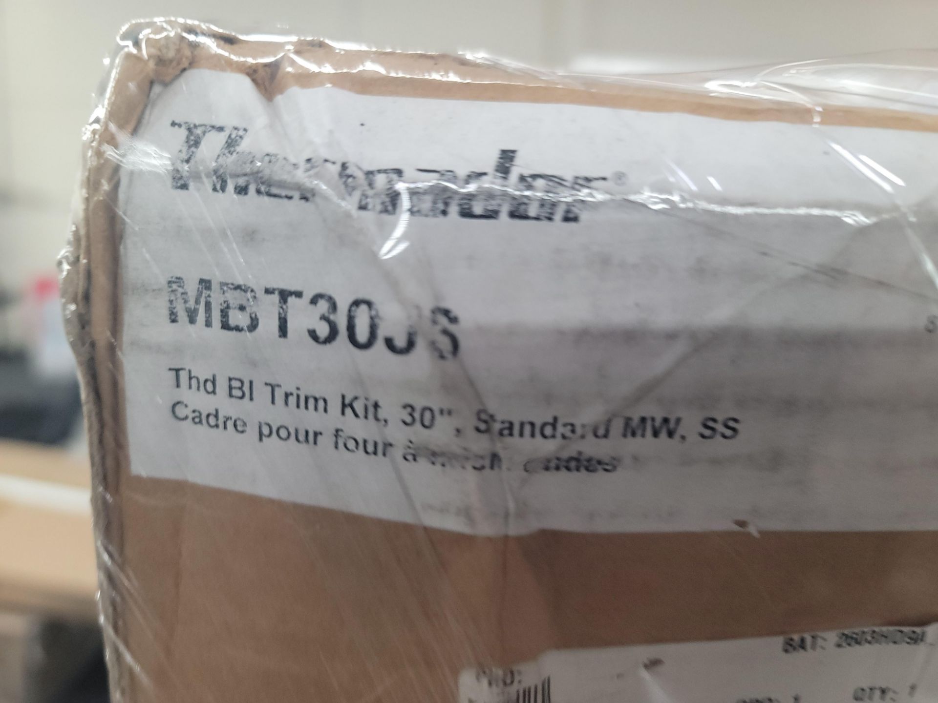 LOT - PALLET OF APPLIANCE TRIM KITS, APPROX. (18) PIECES - Image 3 of 17