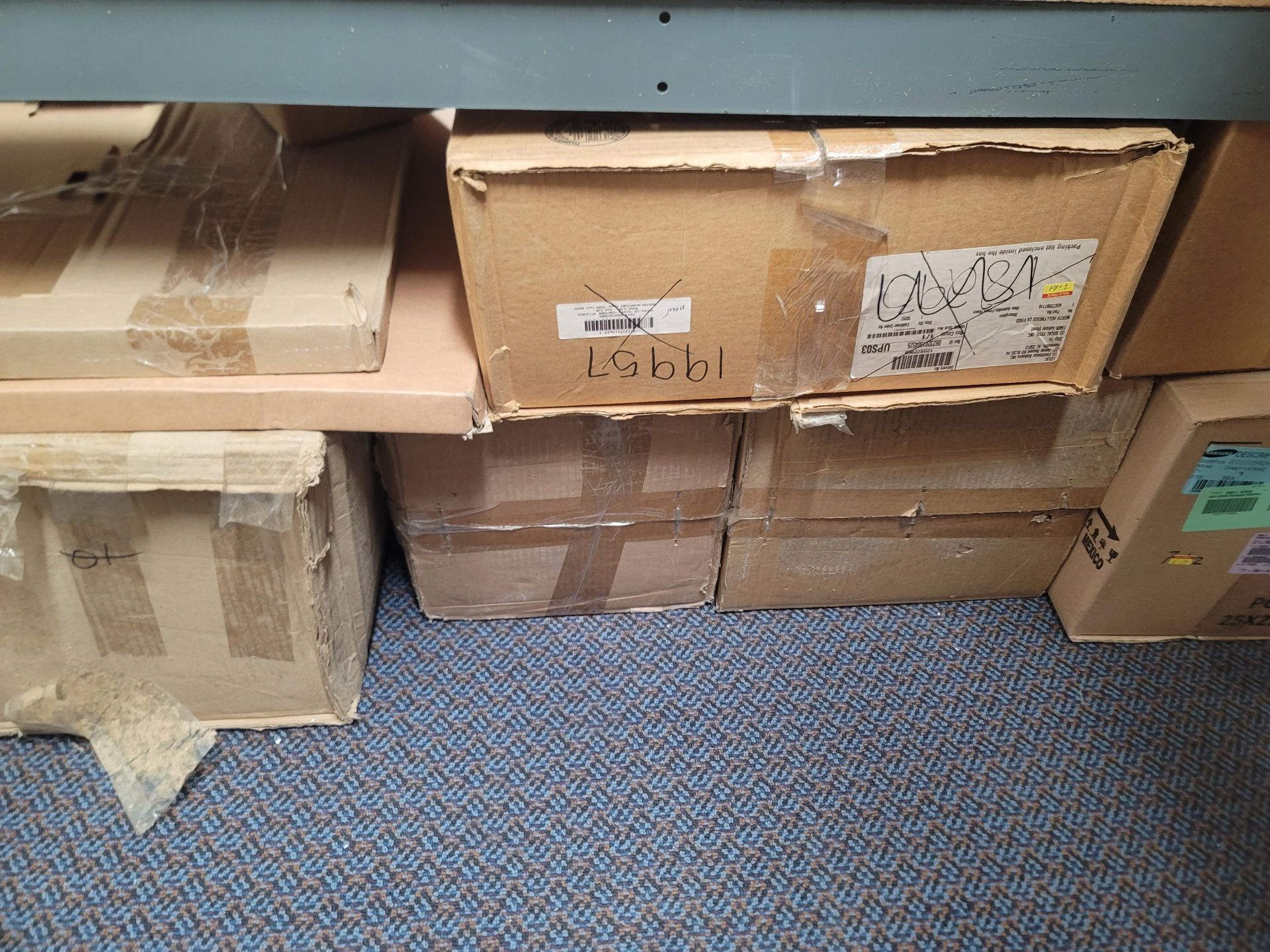 LOT - 8' SHELF UNIT W/ CONTENTS OF APPLIANCE REPLACEMENT PARTS - Image 15 of 21