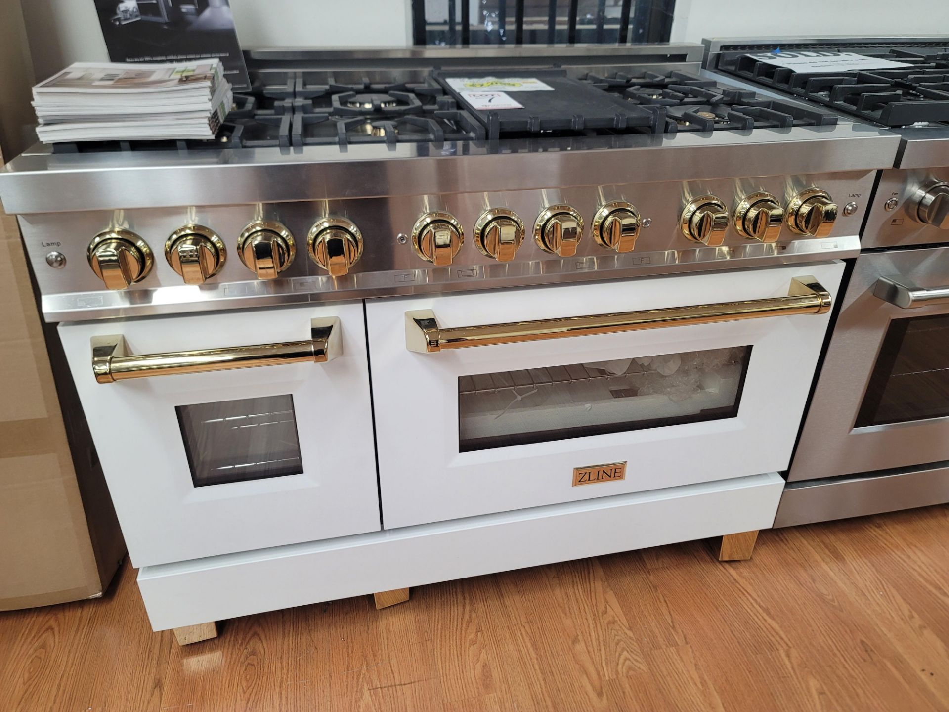 ZLINE AUTOGRAPH EDITION 48" FREESTANDING DUAL FUEL RANGE IN WHITE MATTE & BRASS, W/ (7) BURNERS,