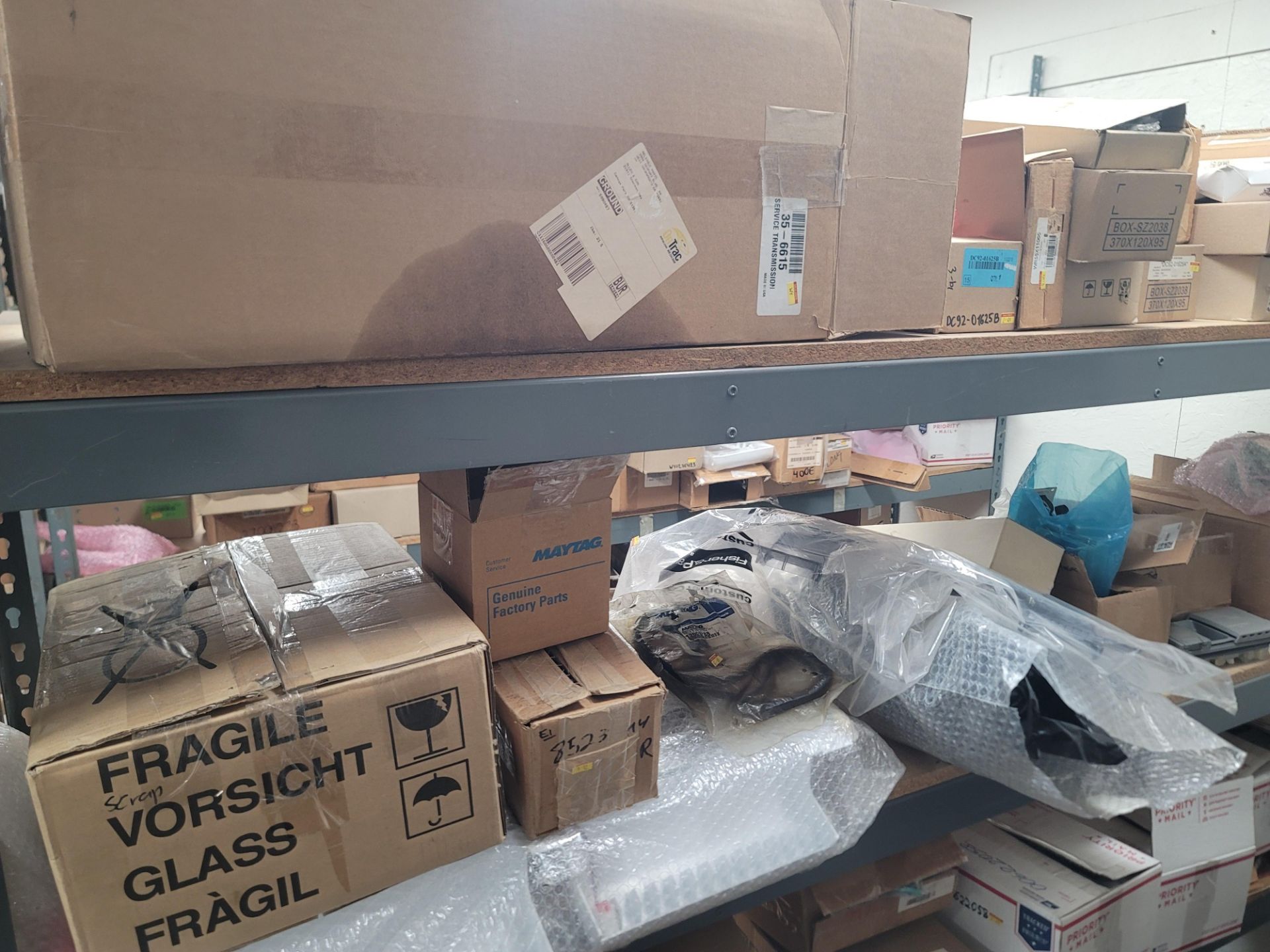 LOT - 8' SHELF UNIT W/ CONTENTS OF APPLIANCE REPLACEMENT PARTS - Image 17 of 19