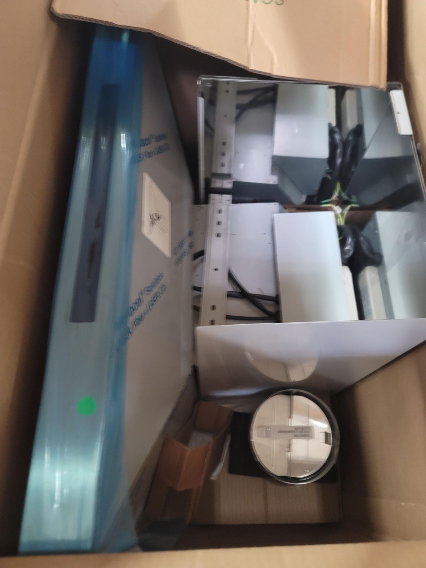 KITCHENAID 30" WALL MOUNT CANOPY RANGE HOOD, MODEL KVWB600DSS - Image 2 of 3