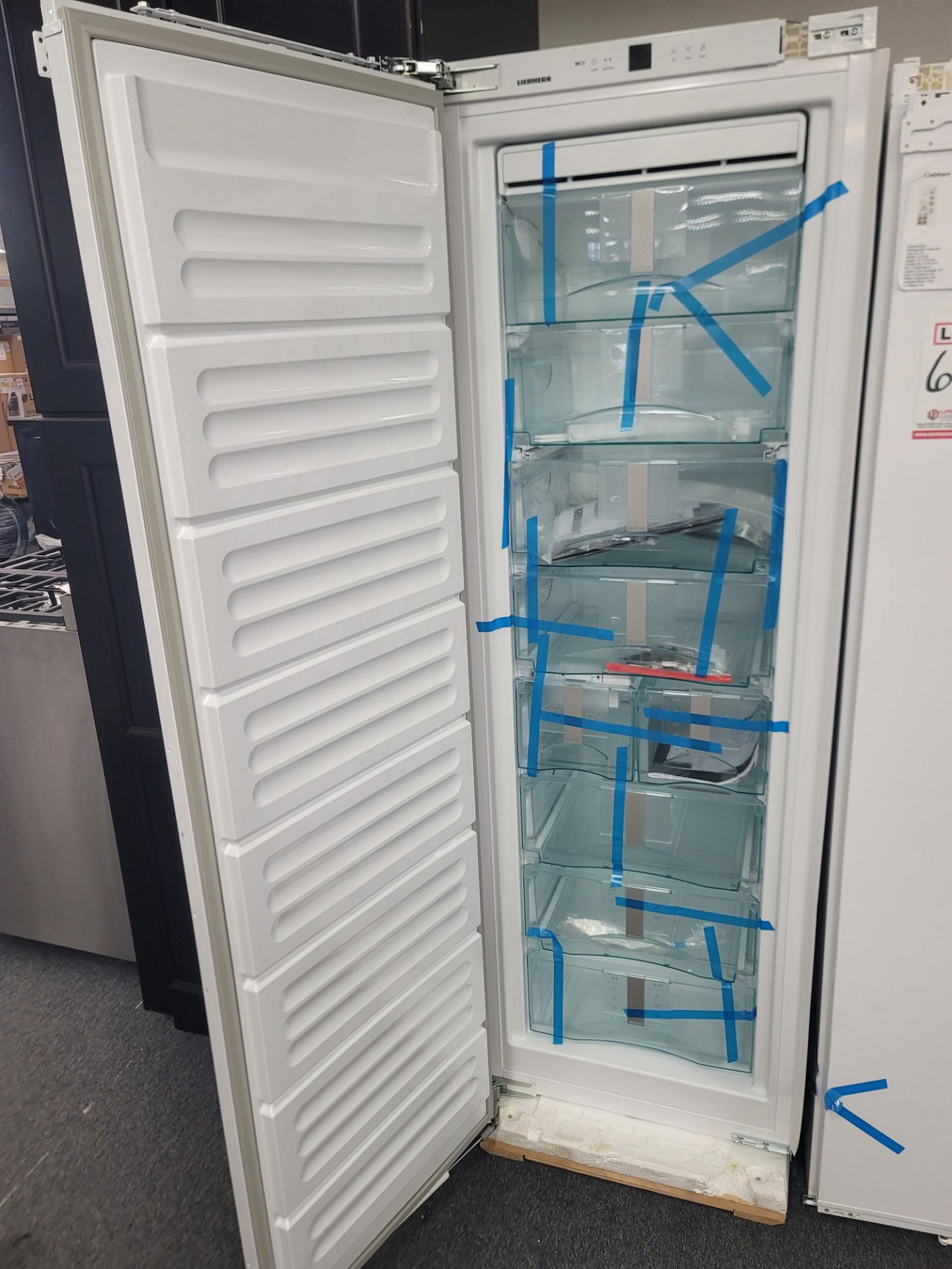 LIEBHERR 24" FREEZER COLUMN W/ 7.7 CU. FT. CAPACITY, MODEL HF861, (NOTE: WE DO NOT HAVE THE FINISHED - Image 2 of 3