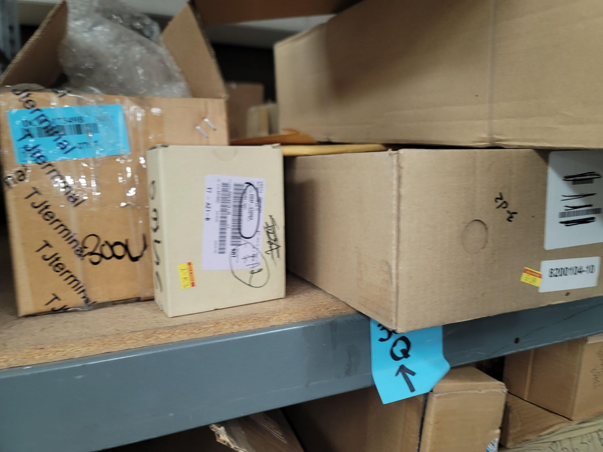 LOT - 8' SHELF UNIT W/ CONTENTS OF APPLIANCE REPLACEMENT PARTS - Image 2 of 16