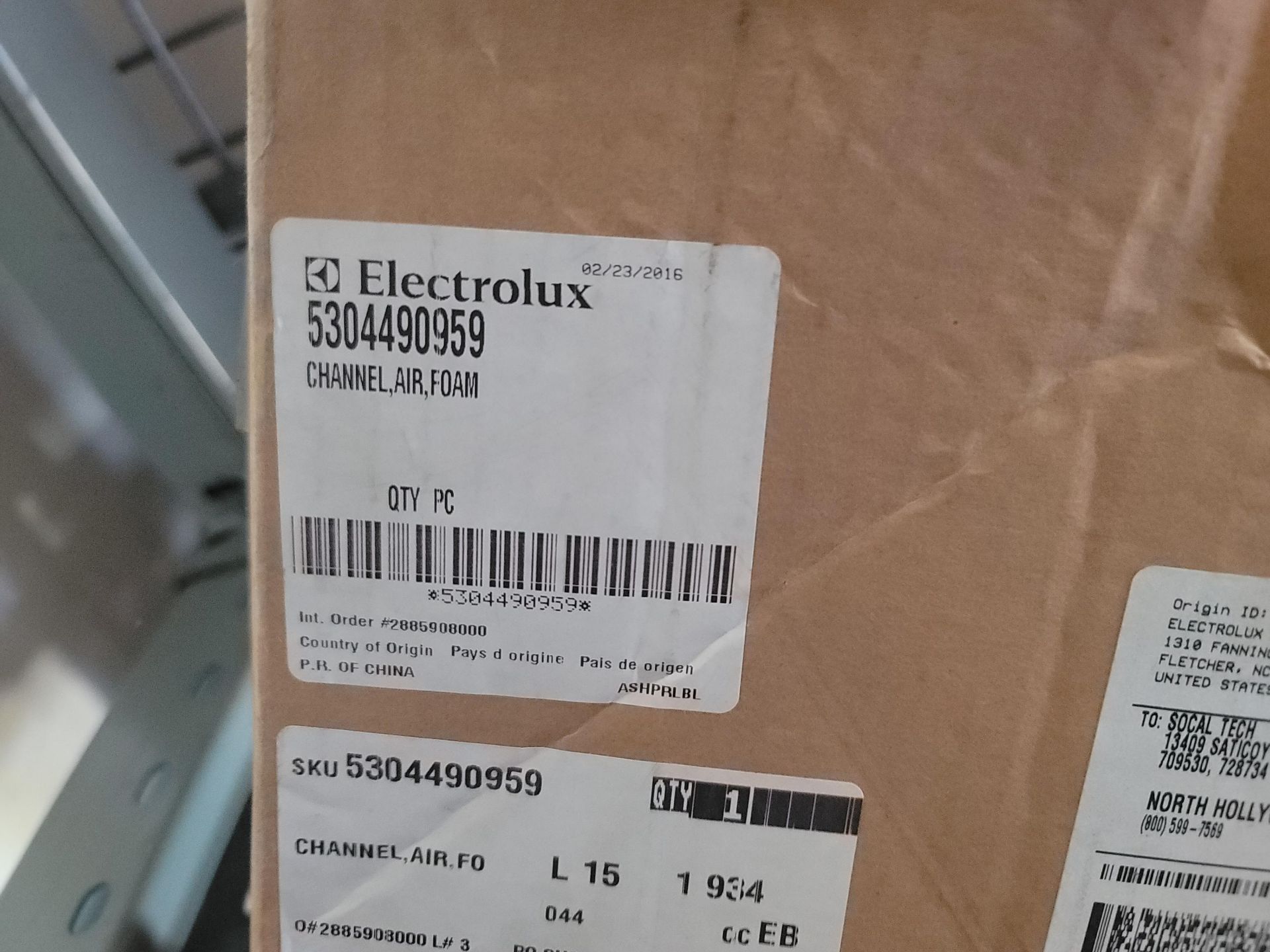 LOT - (1) SHELF OF BOXED APPLIANCE REPLACEMENT PARTS, LARGE UNKNOWN QTY OF CARTONS - Image 5 of 22