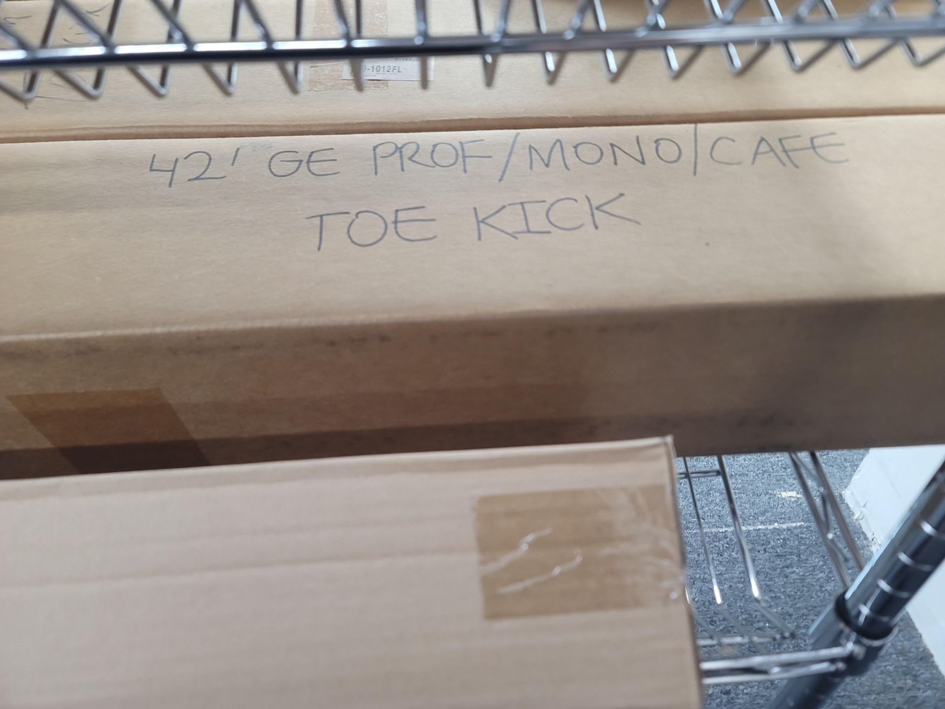 LOT - CONTENTS ONLY OF WIRE CART, TO CONTAIN APPLIANCE REPLACEMENT PARTS - Image 6 of 16