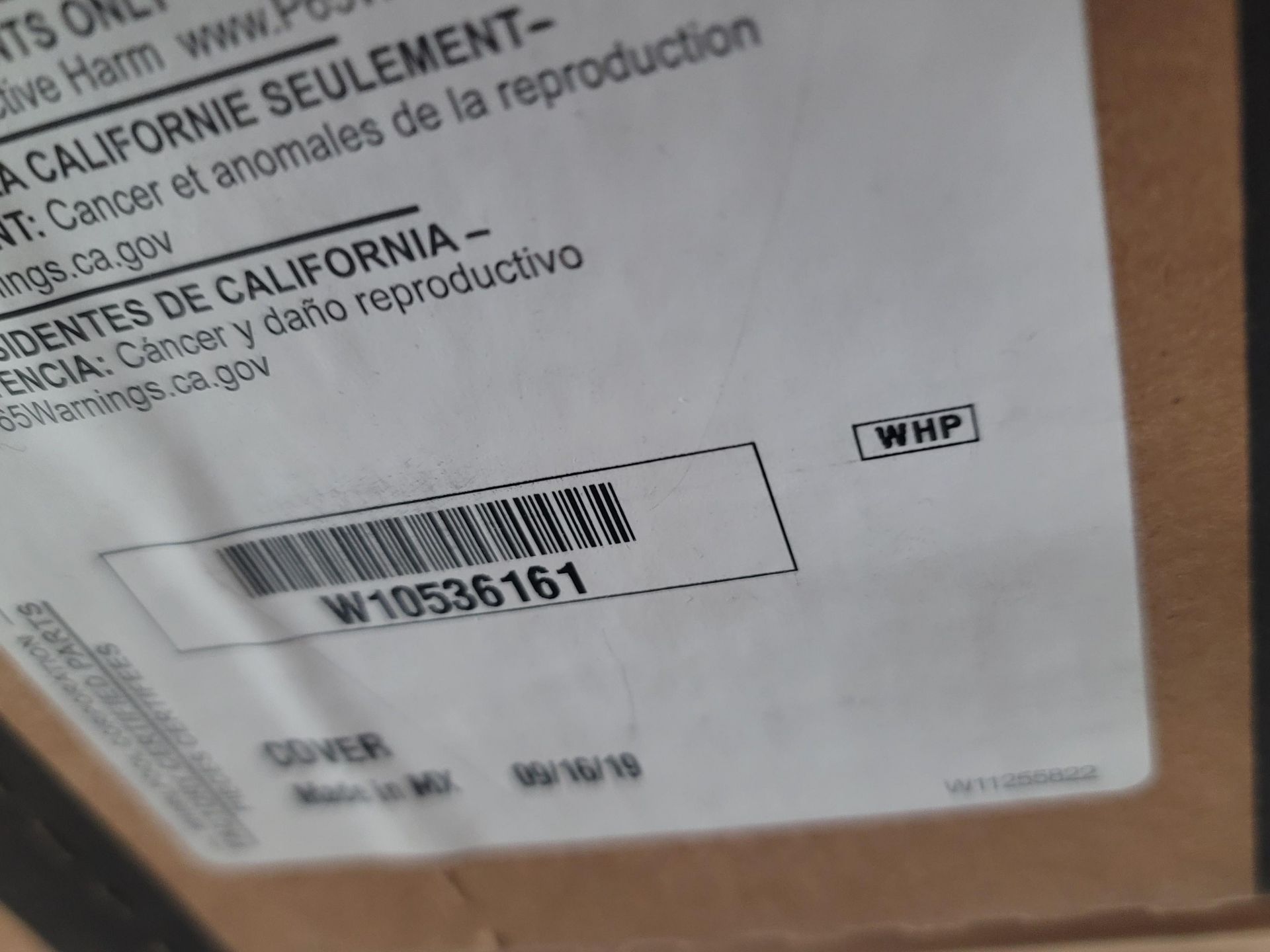 LOT - CONTENTS ONLY OF WIRE CART, TO CONTAIN APPLIANCE REPLACEMENT PARTS, PLUS BOX OF PARTS IN - Image 18 of 29