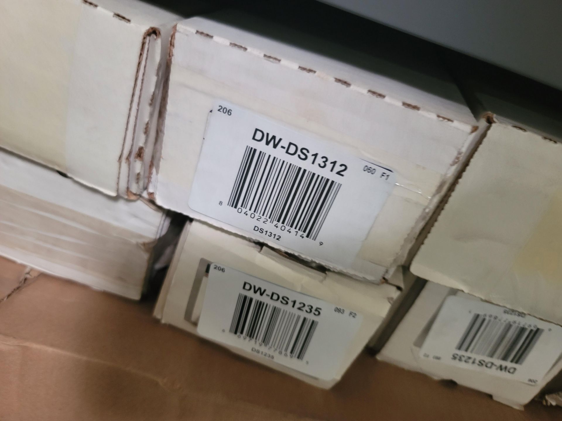 LOT - SHELF UNIT, 3' X 4', W/ CONTENTS OF CAR PARTS - Image 5 of 8