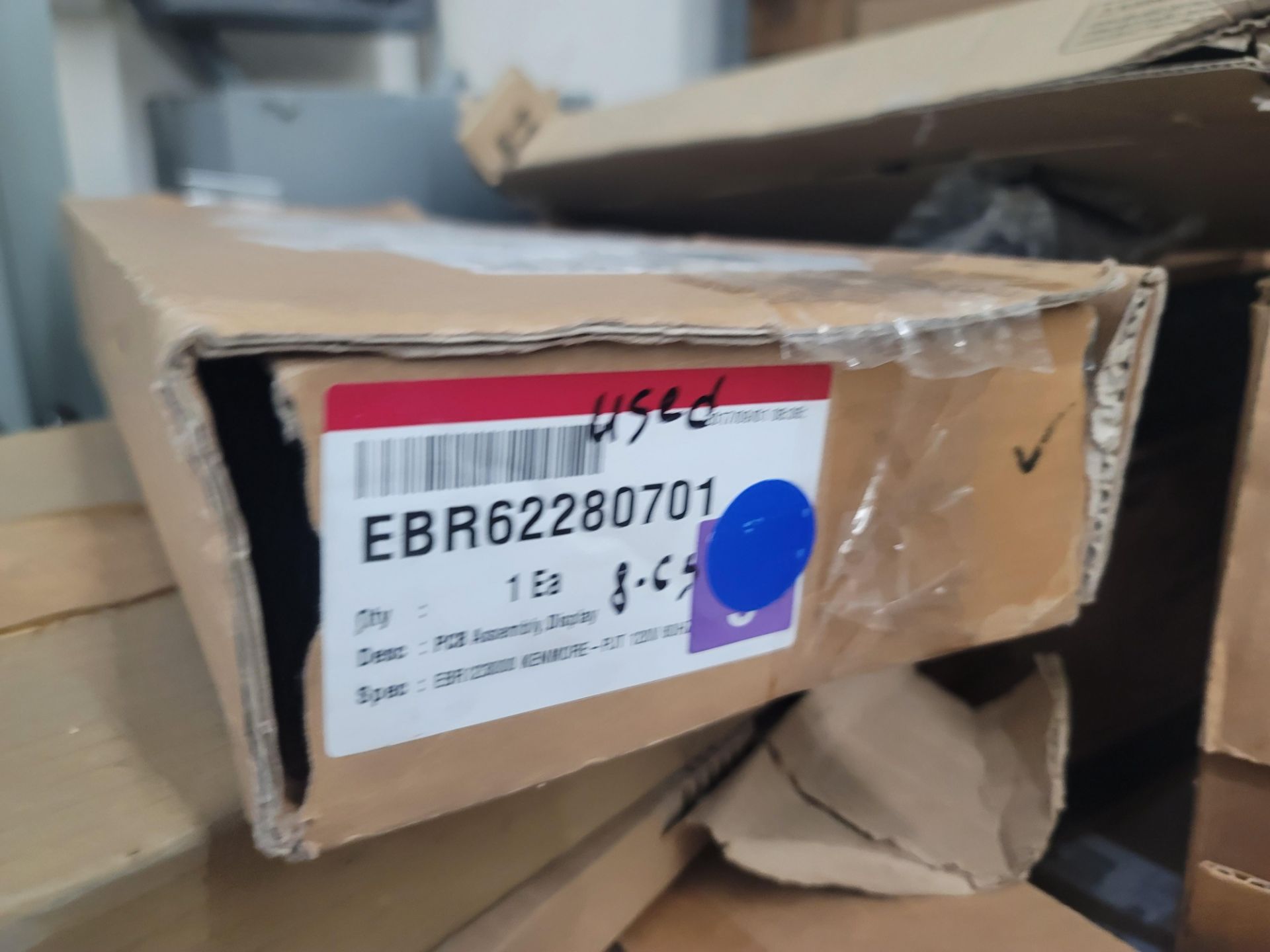 LOT - CONTENTS OF CORNER AREA, TO INCLUDE SHELF UNIT FULL OF APPLIANCE REPLACEMENT PARTS AND ALL - Image 3 of 21