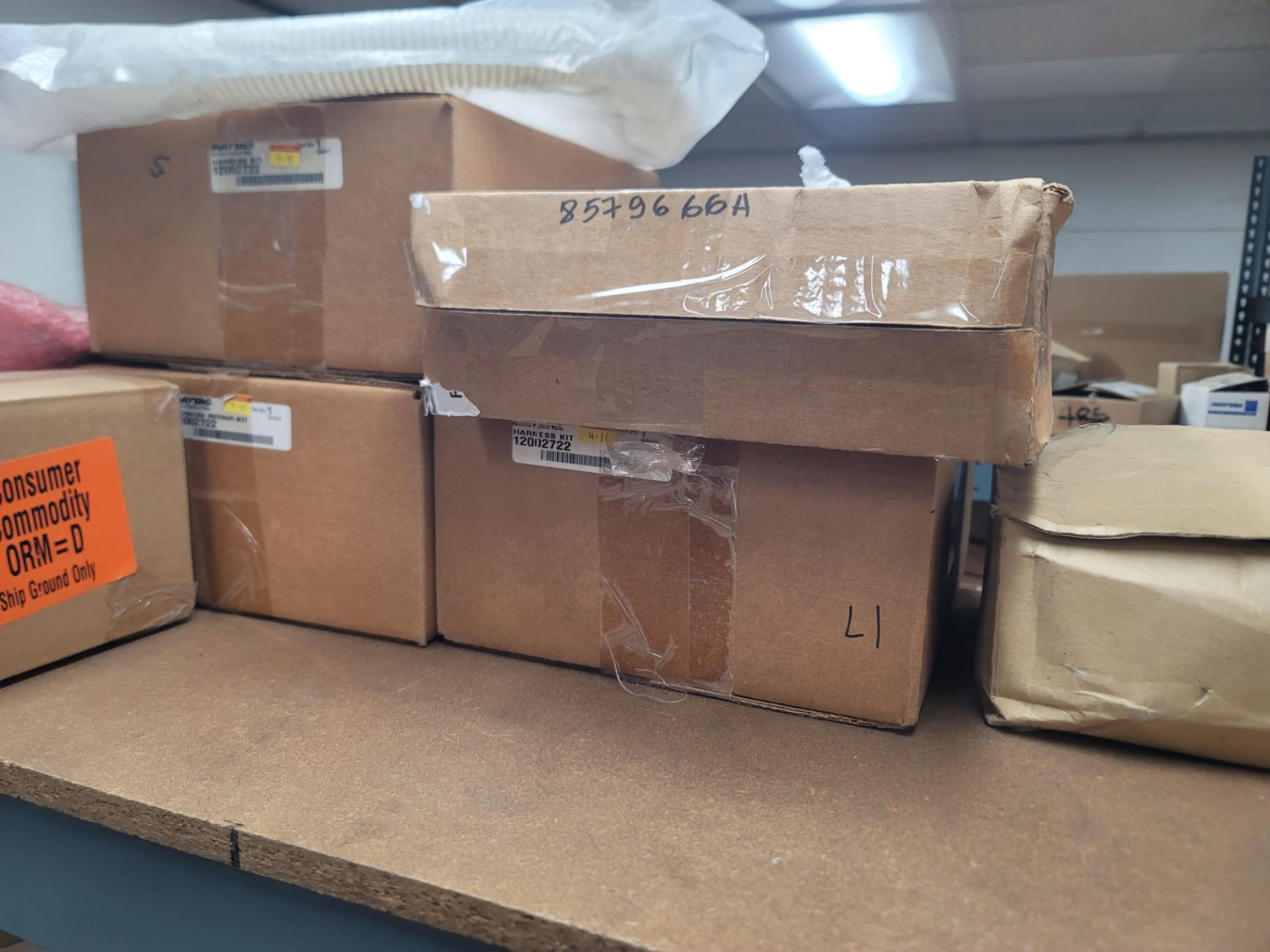 LOT - 8' SHELF UNIT W/ CONTENTS OF APPLIANCE REPLACEMENT PARTS - Image 4 of 18