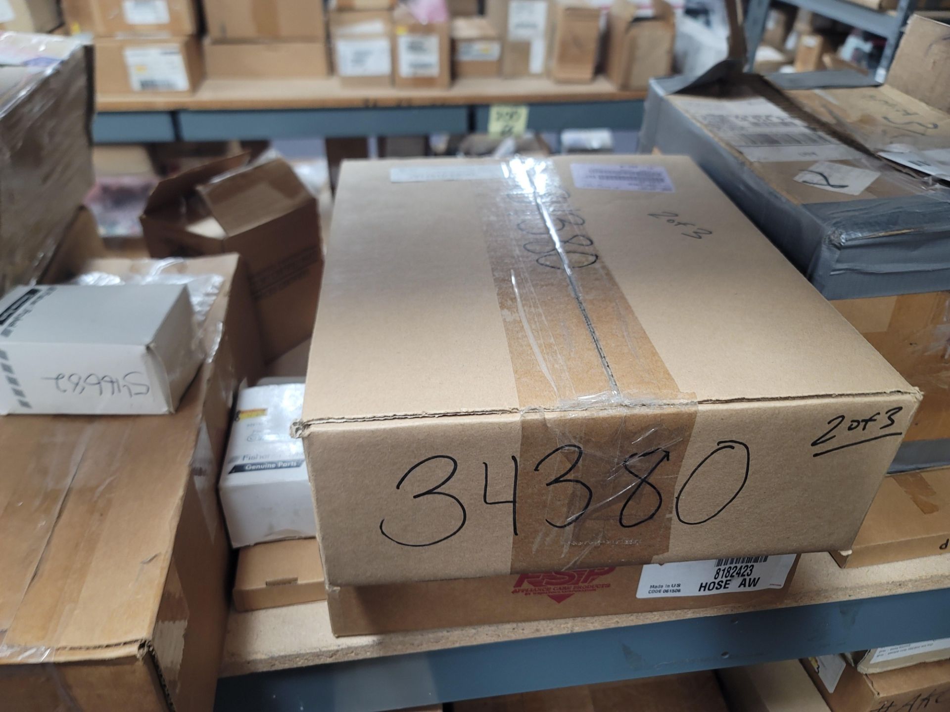 LOT - 8' SHELF UNIT W/ CONTENTS OF APPLIANCE REPLACEMENT PARTS - Image 10 of 19